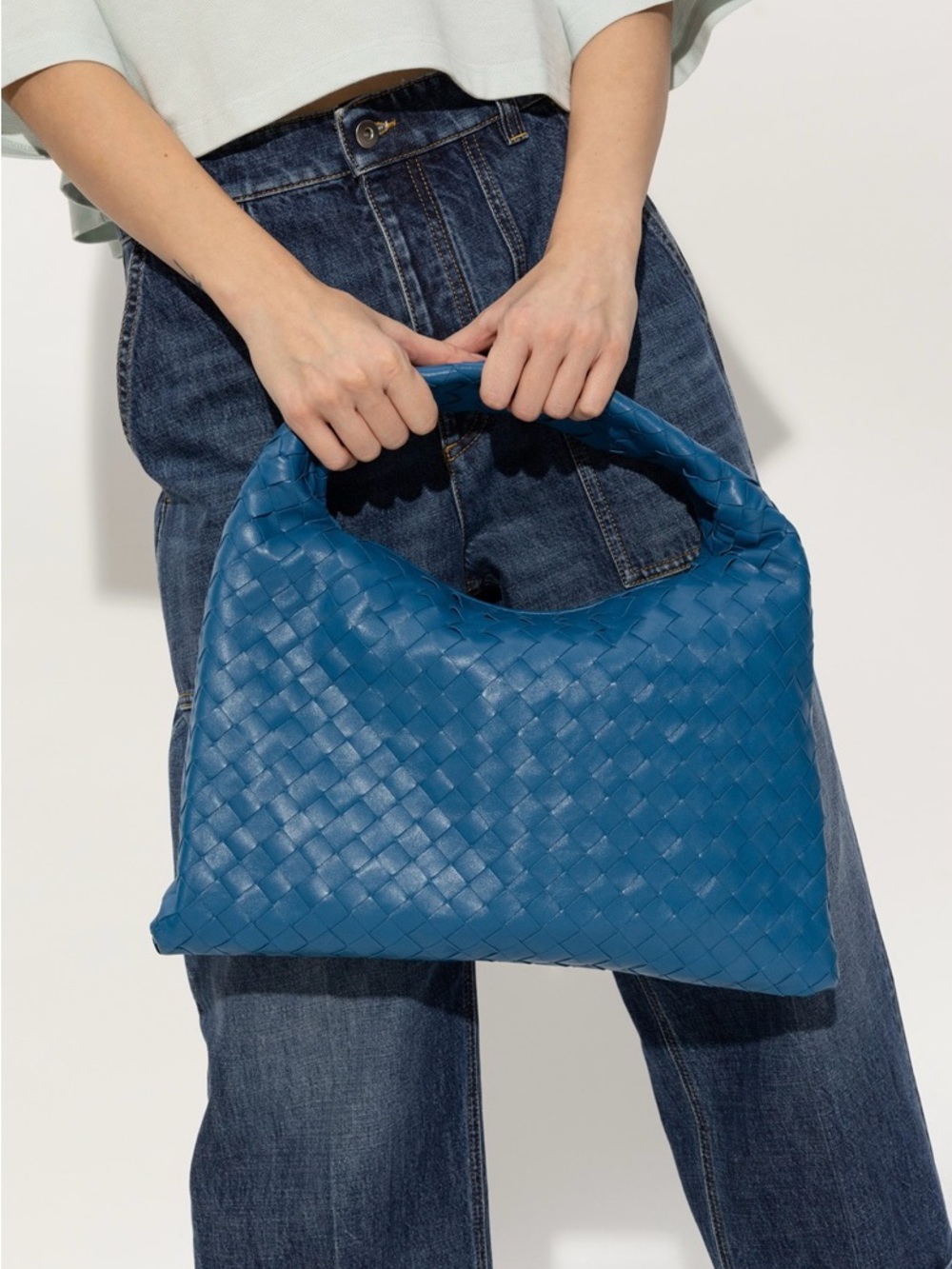 NEW Bottega Veneta Small Hop in Deep Pacific Blue Leather Woven Hobo Bag - Picture 13 of 13